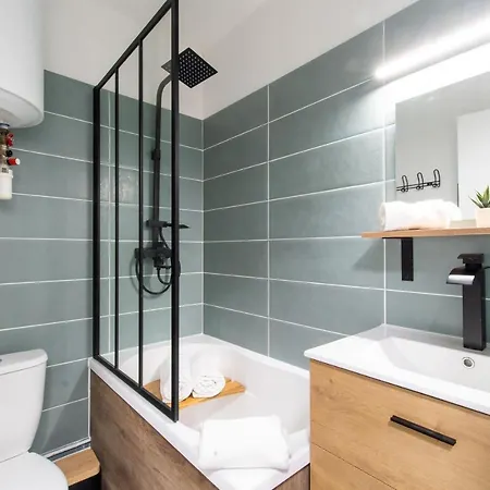 Les Flamants Roses - Studio Avec Balcon *