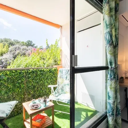 Apartament Les Flamants Roses - Studio Avec Balcon